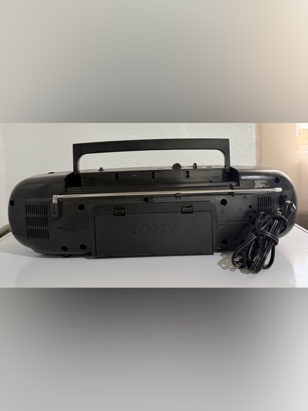 Vintage Sony Black Portable Boombox with AM/FM Radio and Dual Cassette - Picture 5 of 8